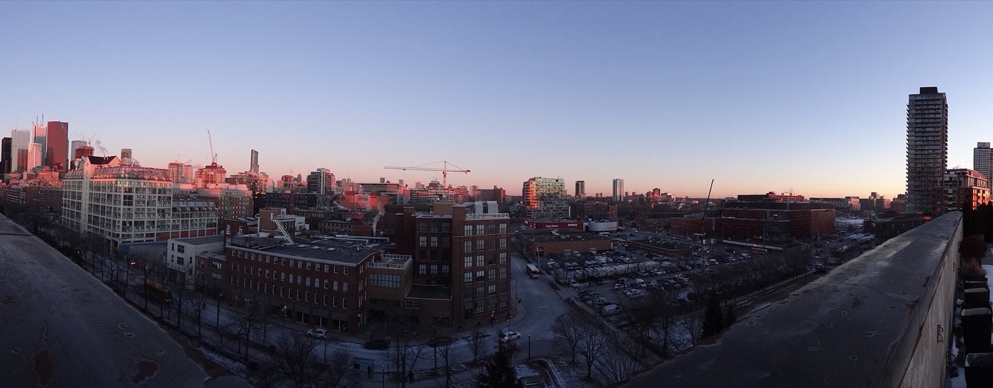 Toronto skyline at dawn